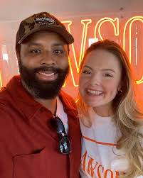 I met with @mollylarissaanne and Michelle Hosch with  @century21moline_mnrealtors at one of the coolest coffee shops in The  Isanti area. I want to personally thank you for the opportunity it was a