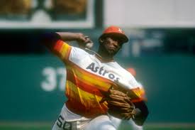 Richard, whose career was cut short in 1980 following a stroke, died today is a sad day for the houston astros as we mourn the loss of one of our franchise icons, j.r. 5 Rq0al6m1skfm