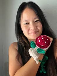 Discover thousands of crochet, knitting and sewing patterns