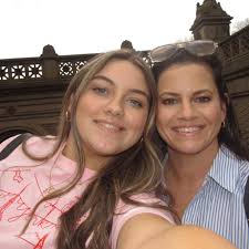 What is the best tower to stay at Portofino Island Resort?