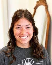 Deena Cantrell's Instagram, Twitter & Facebook