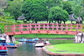 Check spelling or type a new query. Rute Harga Tiket Dan Aktivitas Wisata Di Tempat Wisata Sekitar Songgoriti Halaman All Kompas Com