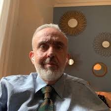 Arthur Ebel's Instagram, Twitter & Facebook