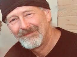 Amy Seamon's Instagram, Twitter & Facebook