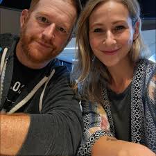 Is it legal for a 10-year-old to sit at a bar rail with adults in St. Paul,  MN?