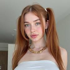 Talia West @taliaawestt