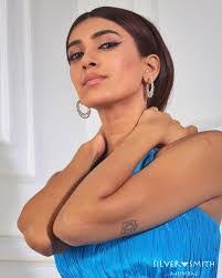 Silver Smith's Instagram, Twitter & Facebook