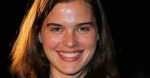 Sandra Hacker's Instagram, Twitter & Facebook