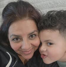 Monique Medina (@monique.medina.9) • Facebook