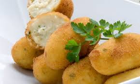 Receta De Croquetas De Pollo Y Huevo Karlos Arguinano Receta Croquetas De Pollo Recetas De Croquetas Croquetas