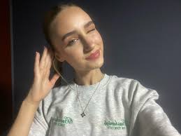 Didn't think I'd be making an edit by nikocado avocado but here we are.  Being only 5'7 does close some doors but there are so many different types  of modelling, everyone can