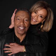 What happens when one legendary duo meets another legendary duo… It's  magic! Catch Marilyn and Billy as they help Penn & Teller make some magic— 