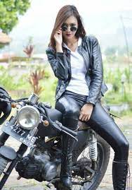 ボード biker chic women who ride のピン