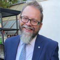 300+ "Hanken" profiles