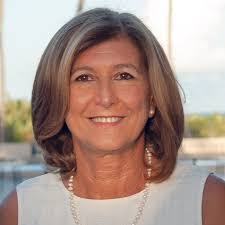 Margarita Roche's Instagram, Twitter & Facebook