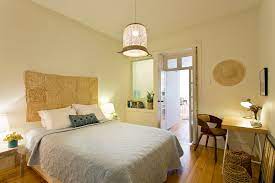 Read 1 review and view 31 photos from tripadvisor. The Girl Next Door Apt Historic Center Has Cable Satellite Tv And Wi Fi Updated 2021 Tripadvisor Porto Vacation Rental