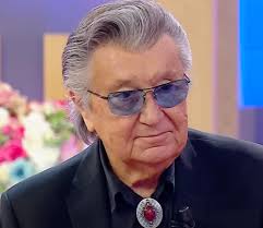 Bobby Solo: «Olghina di Robilant sapeva far l'amore, mi consumava, pesavo  55 chili» (Corsera)