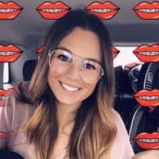 Sarah Boada's Instagram, Twitter & Facebook