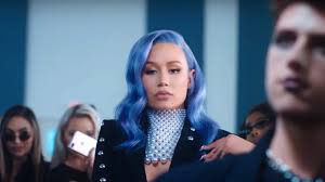 Iggy Azalea's "Sally Walker" Debuts At #10 On Global YouTube Music Videos  Chart