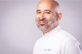 Looking for a Private Chef in NYC for good authentic Chinese food and other  options?