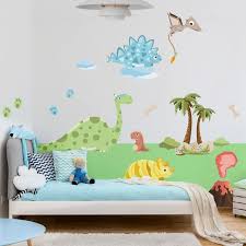 Dinosaurier Kinderzimmer Idee Mit Dino Wandtattoo Set Fantasiereich Zauberhafte K Dinosaurier Kinderzimmer Wandtattoo Kinderzimmer Wandbilder Kinderzimmer