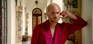 An exclusive selection of women's and men's ready to wear, shoes, accessories and the iconic world of versace home. Gianni Versace Has Hiv In A New Tv Series What S The Real Story Poz
