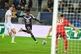 Samuel kalu is a nigerian professional footballer who plays as winger for ligue 1 club bordeaux and the nigeria national team. Unknown Gunmen Kidnap Samuel Kalu S Mother Demand 15 Million Ransom