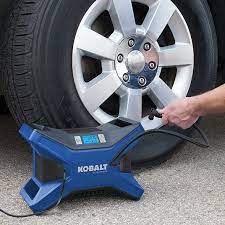 Ianya membuatkan saya terfikir ketika itu, bukankah adalah lebih bagus kalau ada pam tayar angin portable untuk kenderaan di luar sana. Gajet Ini Mampu Mengepam Tayar Kereta Anda Dengan Psi Sempurna