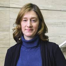 Lynne Swanson's Instagram, Twitter & Facebook