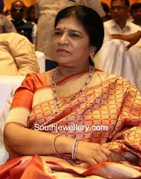 Surekha Konidela In A Diamond Ruby Haram Photo Antique Bridal Jewelry Diamond Jewlery Indian Jewellery Design Buy sarees online for women.choose sarees from a wide range of designer, indian, bridal, bollywood, cotton, silk, chiffon sarees at best price. diamond jewlery indian jewellery design