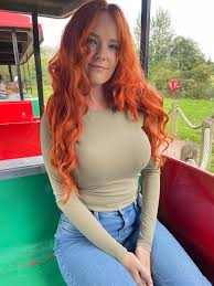 Photo posted by Sophie Jane (@redhead.girlnextdoor_)