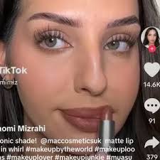 🧚‍♀️🌟A WAY WITH WORDS MAC Cosmetics DISCONTINUED Powder Kiss Lipstick  NWOBOX