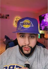 Policía de Kansas Encuentra Niña Perdida