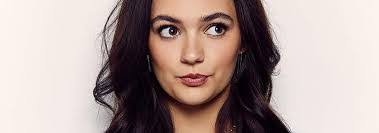 Eva Carlton's Instagram, Twitter & Facebook