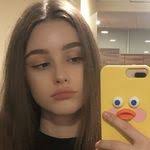 Daria Pope's Instagram, Twitter & Facebook