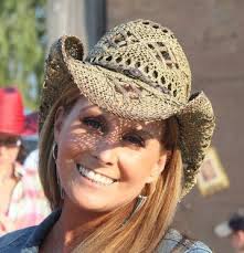 On Sunday, March 14, 2021, the world lost a shining light of determination,  perseverance, courage, love, kindness and strength. As many of you know,  Erin fought through many setbacks after her double