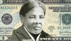 dee mcqueen (@deemmcqueen)