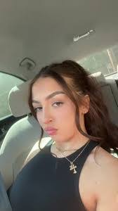 Bonnie Donovan's Instagram, Twitter & Facebook