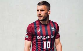 Sprawdź najnowsze i najciekawsze materiały przygotowane przez redakcję w dziale łukasz podolski. Transfer News Why Not Podolski Discusses Bundesliga Return Goal Com