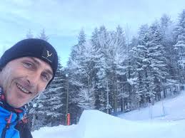 🖤 Hommage à Michael Schweitzer 🖤 C'est avec une immense tristesse et le  cœur brisé que nous vous annonçons le décès soudain de Michael Schweitzer,  président de notre association Mouv'Mountain. Toute la