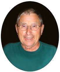 Amanda Mitzel's Instagram, Twitter & Facebook