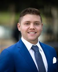 Jeff Macarthur's Instagram, Twitter & Facebook