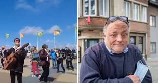 Wanneer je als wetenschappers samen met politici vergadert, dan zijn er af en toe zaken waar je een andere mening over hebt. An Improvised Flashmob In Middelkerke Marc Van Ranst Disapproves I Had Warned Jean Marie Belgium