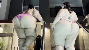 SSBBW Big Brave Babe And Kayla Paolini Pool Fun And Weigh In - EPORNER