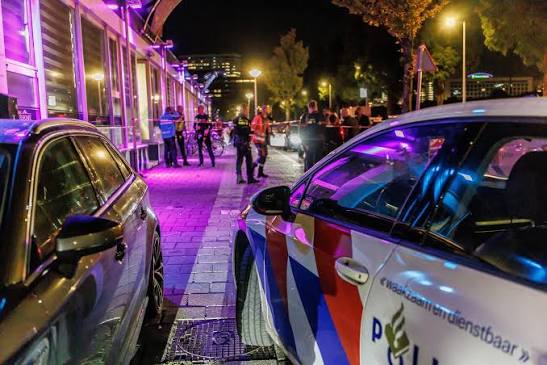 Man gewond bij schietincident tijdens druk feest in Amsterdam 😱 Kijk via  reacties 👇 📸AS Media