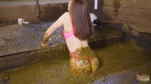 Brooke Maddison Morning Cowshed Routine in Cowshit XXX Porn Video -  PervertTube.com