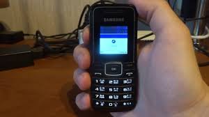 Samsung E1050 ringing alarm - YouTube