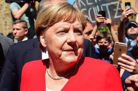 Maybe you would like to learn more about one of these? Frau Vlast Komsomolskaya Yunost Blestyashaya Karera I Trudnoe Budushee Angely Merkel Politika Mir Lenta Ru