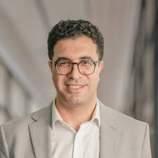 After much time and consideration, I am happy to say I have accepted a  full-time position at Polhemus Savery DaSilva Architects Builders as an  Assistant Construction Project Manager in Harwich, MA. |