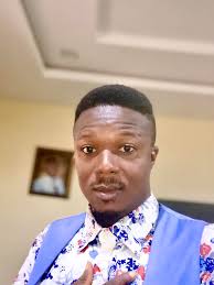 The Most Handsome Teacher in The World! 😂😂😂. Where is the l!e?